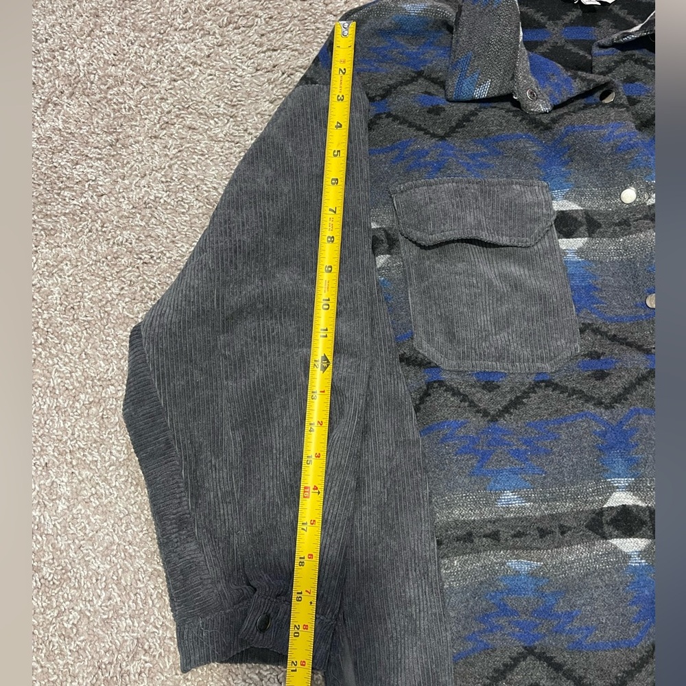 NWOT flannel - Picture 5 of 7